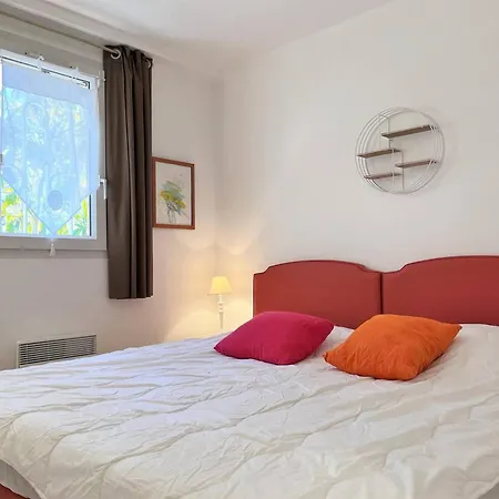 3 Pieces Avec Terrasse Proche - Fr-1-251-556 Le Lavandou